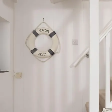 Holiday home Little Adanac